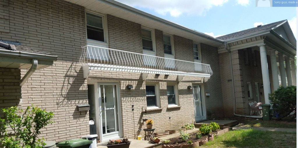 8 Unit Townhouse Complex